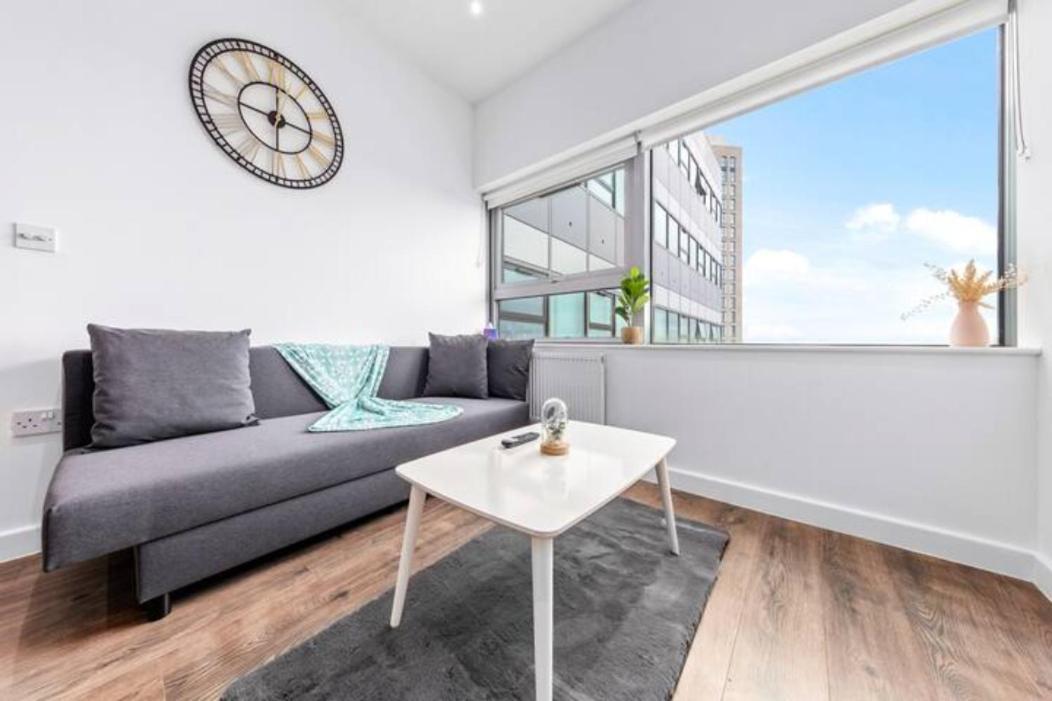 Stylish London 1Br Flat 15Min To Londonbridge Dp16 Apartamento Croydon Exterior foto